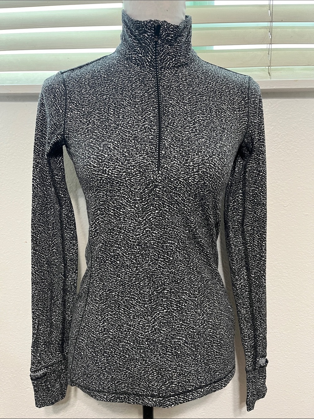 Lululemon Black and White Quarter-Zip Pullover